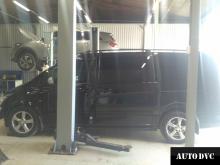 Installing a set of spacers to increase the ground clearance Mercedes-Benz Viano Lift Kits (leveling kits and coil spacer\strut spacer)