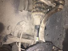 Installing a set of spacers to increase the ground clearance "Mercedes-Benz E-klasse AMG III (W211, S211) Lift Kits (leveling kits and coil spring spacer\strut spacer)