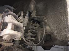 Installing a set of spacers to increase the ground clearance Mercedes-Benz E-klasse IV (W212, S212, C207) Lift Kits (leveling kits and coil spring spacer\strut spacer)