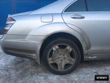 Installing a set of spacers to increase the ground clearance Mercedes-Benz S-klasse V (W221) Lift Kits (leveling kits and coil spring spacer\strut spacer)