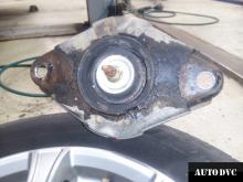 Installing a set of spacers to increase the ground clearance NISSAN ALMERA Lift Kits (leveling kits and coil spacer\strut spacer)