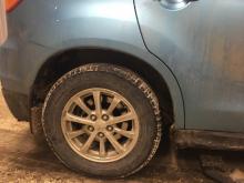 Installing a set of spacers to increase the ground clearance Mitsubishi ASX Lift Kits (leveling kits and coil spring spacer\strut spacer)