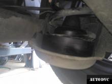 Installing a set of spacers to increase the ground clearance Renault Scenic Lift Kits (leveling kits and coil spacer\strut spacer) 