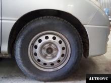 Installing a set of spacers to increase the ground clearance Toyota Estima II Lift Kits (leveling kits and coil spacer\strut spacer)