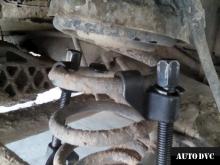 Installing a set of spacers to increase the ground clearance Toyota Estima II Lift Kits (leveling kits and coil spacer\strut spacer)