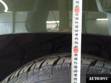 Installing a set of spacers to increase the ground clearance Toyota Land Cruiser 200 Series Lift Kits (leveling kits and coil spacer\strut spacer)