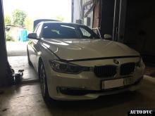 Installing a set of spacers to increase the ground clearance BMW 3er VI (F3x) Lift Kits (leveling kits and coil spring spacer\strut spacer)