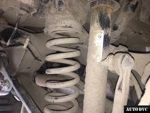 Installing a set of spacers to increase the ground clearance BMW 3er VI (F3x) Lift Kits (leveling kits and coil spring spacer\strut spacer)