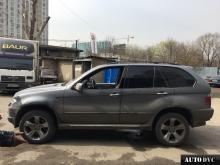 Installing a set of spacers to increase the ground clearance BMW X5 I (E53) Restyle Lift Kits (leveling kits and coil spring spacer\strut spacer)