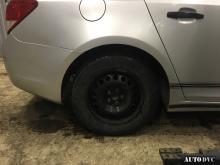 Installing a set of spacers to increase the ground clearance Chevrolet Cruz Lift Kits (leveling kits and coil spring spacer\strut spacer)