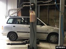 Installing a set of spacers to increase the ground clearance Daihatsu Move I Lift Kits (leveling kits and coil spring spacer\strut spacer)