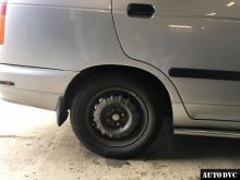 Installing a set of spacers to increase the ground clearance Daihatsu Move I Lift Kits (leveling kits and coil spring spacer\strut spacer)