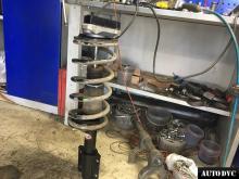 Installing a set of spacers to increase the ground clearance Fiat Ducato Lift Kits (leveling kits and coil spring spacer\strut spacer)