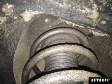 Installing a set of spacers to increase the ground clearance Ford Focus III Lift Kits (leveling kits and coil spring spacer\strut spacer)