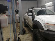 Installing a set of spacers to increase the ground clearance Ford Ranger III  Lift Kits (leveling kits and coil spring spacer\strut spacer)