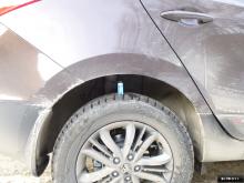 Installing a set of spacers to increase the ground clearance Hyundai ix35 Lift Kits (leveling kits and coil spring spacer\strut spacer)