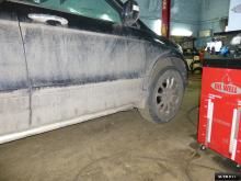 Installing a set of spacers to increase the ground clearance Honda CR-V 2008 Lift Kits (leveling kits and coil spring spacer\strut spacer)