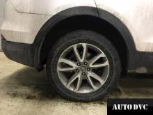 Installing a set of spacers to increase the ground clearance Hyundai Santa Fe Lift Kits (leveling kits and coil spring spacer\strut spacer)