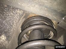 Installing a set of spacers to increase the ground clearance Hyundai Santa Fe Lift Kits (leveling kits and coil spring spacer\strut spacer)