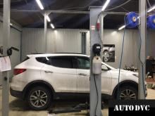 Installing a set of spacers to increase the ground clearance Hyundai Santa Fe Lift Kits (leveling kits and coil spring spacer\strut spacer)