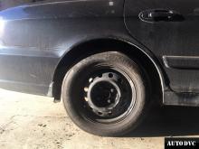 Installing a set of spacers to increase the ground clearance Hyundai Sonata IV (EF) Lift Kits (leveling kits and coil spring spacer\strut spacer)
