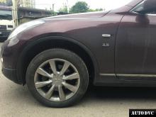 Installing a set of spacers to increase the ground clearance Infiniti QX50 Lift Kits (leveling kits and coil spring spacer\strut spacer)