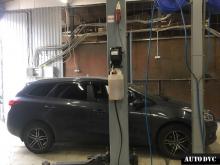 Installing a set of spacers to increase the ground clearance Kia Cee'd Lift Kits (leveling kits and coil spring spacer\strut spacer)