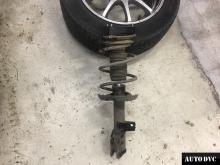 Installing a set of spacers to increase the ground clearance Kia Cee'd I Lift Kits (leveling kits and coil spring spacer\strut spacer)
