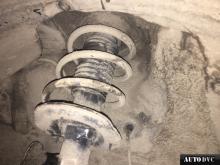 Installing a set of spacers to increase the ground clearance Kia Cee'd IILift Kits (leveling kits and coil spring spacer\strut spacer)