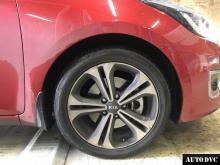 Installing a set of spacers to increase the ground clearance Kia Cee'd Lift Kits (leveling kits and coil spring spacer\strut spacer)