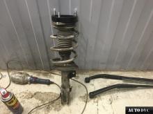 Installing a set of spacers to increase the ground clearance Kia Ceed Lift Kits (leveling kits and coil spring spacer\strut spacer)