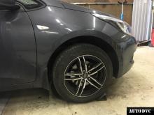 Installing a set of spacers to increase the ground clearance Kia Cee'd Lift Kits (leveling kits and coil spring spacer\strut spacer)