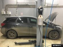 Installing a set of spacers to increase the ground clearance Kia Ceed Lift Kits (leveling kits and coil spring spacer\strut spacer)