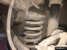 Installing a set of spacers to increase the ground clearance Kia Cee'd II Restyle Lift Kits (leveling kits and coil spring spacer\strut spacer)