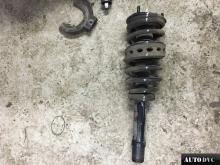 Installing a set of spacers to increase the ground clearance Kia Opirus Lift Kits (leveling kits and coil spring spacer\strut spacer)