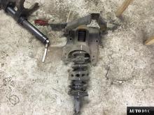 Installing a set of spacers to increase the ground clearance Kia Opirus Lift Kits (leveling kits and coil spring spacer\strut spacer)