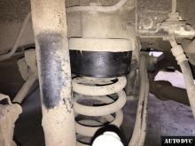Installing a set of spacers to increase the ground clearance Kia Optima Lift Kits (leveling kits and coil spring spacer\strut spacer)