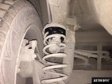 Installing a set of spacers to increase the ground clearance Kia Rio Lift Kits (leveling kits and coil spring spacer\strut spacer)