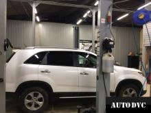 Installing a set of spacers to increase the ground clearance Kia Sorento Lift Kits (leveling kits and coil spring spacer\strut spacer)