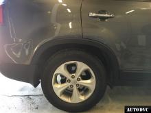 Installing a set of spacers to increase the ground clearance Kia Sorento II Lift Kits (leveling kits and coil spring spacer\strut spacer)