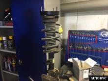 Installing a set of spacers to increase the ground clearance Kia Sorento Prime Lift Kits (leveling kits and coil spring spacer\strut spacer)