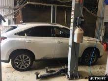 Installing a set of spacers to increase the ground clearance Lexus RX Lift Kits (leveling kits and coil spring spacer\strut spacer)