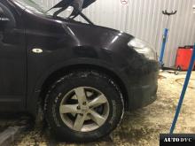 Installing a set of spacers to increase the ground clearance Nissan Qashqai I Lift Kits (leveling kits and coil spring spacer\strut spacer)