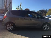 Installing a set of spacers to increase the ground clearance Opel Meriva Lift Kits (leveling kits and coil spring spacer\strut spacer)