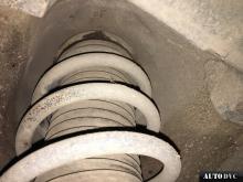 Installing a set of spacers to increase the ground clearance Opel Zafira B Lift Kits (leveling kits and coil spring spacer\strut spacer)