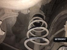 Installing a set of spacers to increase the ground clearance Renault Laguna Lift Kits (leveling kits and coil spacer\strut spacer)
