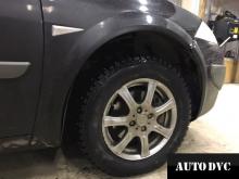 Installing a set of spacers to increase the ground clearance Renault Megane Lift Kits (leveling kits and coil spring spacer\strut spacer)