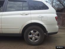 Installing a set of spacers to increase the ground clearance SsangYong Kyron Lift Kits (leveling kits and coil spring spacer\strut spacer)