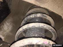Installing a set of spacers to increase the ground clearance Skoda Yeti Lift Kits (leveling kits and coil spring spacer\strut spacer)