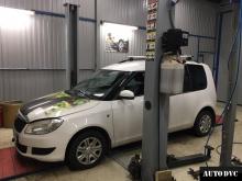 Installing a set of spacers to increase the ground clearance Skoda Roomster I Lift Kits (leveling kits and coil spring spacer\strut spacer)